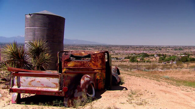 Motor Stories - S01:E03 - Car Tales from High Desert in California 